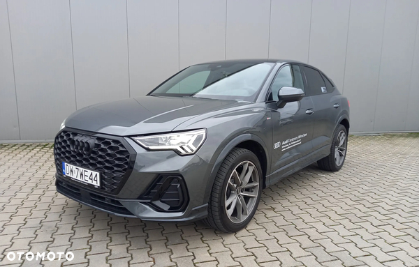 Audi Q3 35 TFSI mHEV S Line S tronic