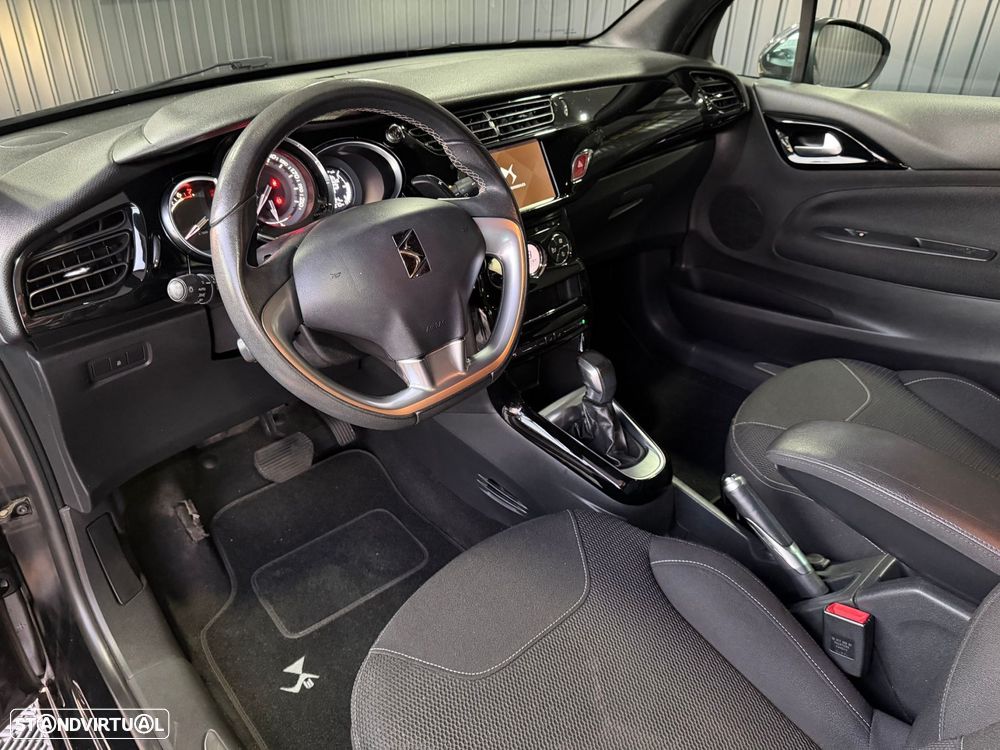 DS DS3 PureTech 110 Start & Stop EAT6 CONNECTED CHIC - 19