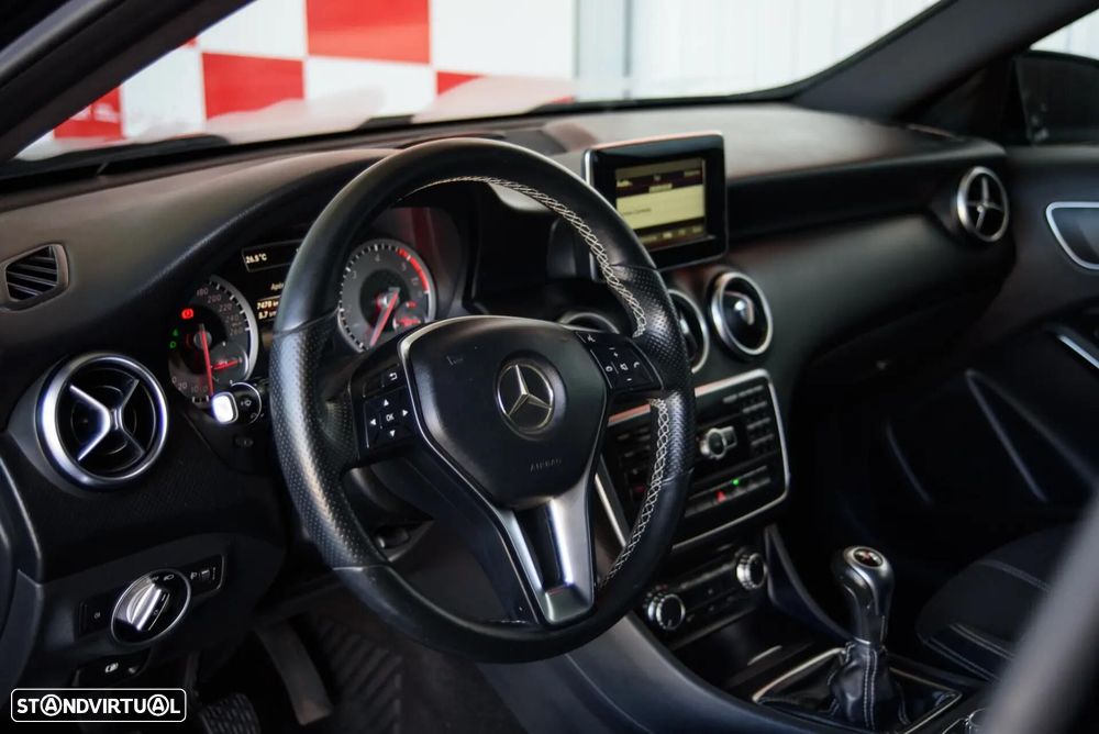 Mercedes-Benz A 160 d - 21