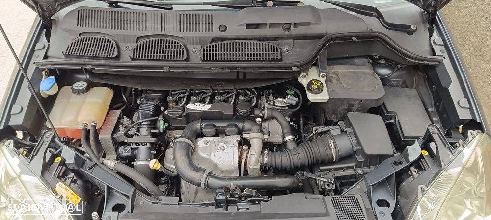 Ford Focus C-Max - 19