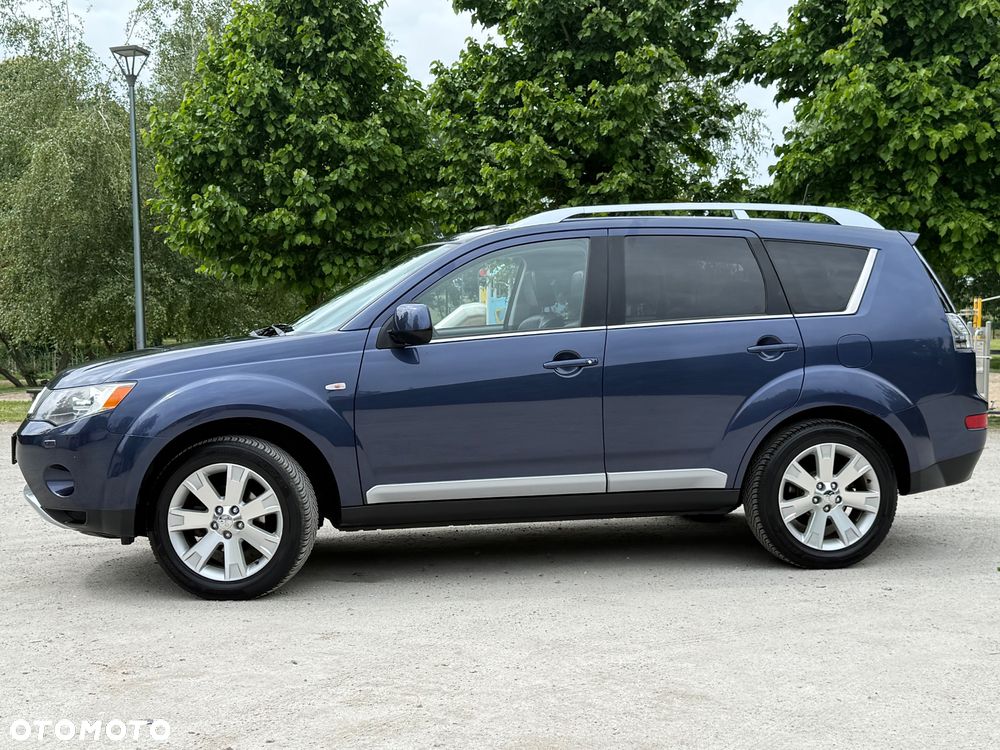 Mitsubishi Outlander 2.4 4WD CVT Intense - 4