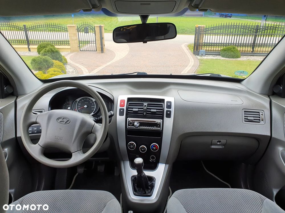 Hyundai Tucson 2.0 Active / Style - 30