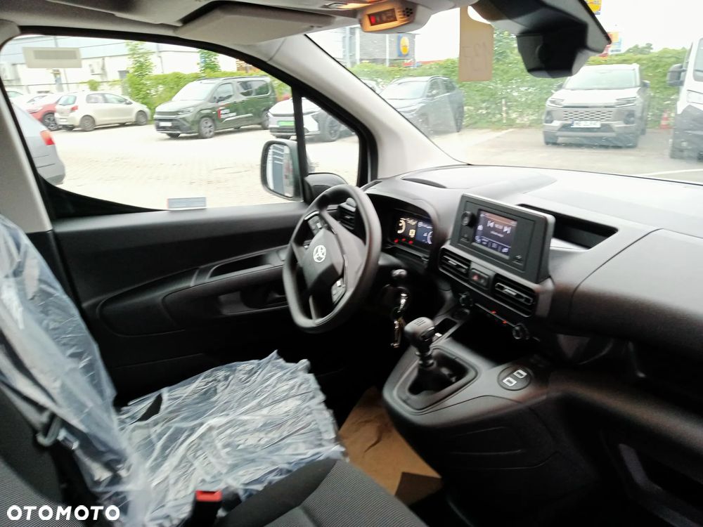 Toyota PROACE CITY - 10