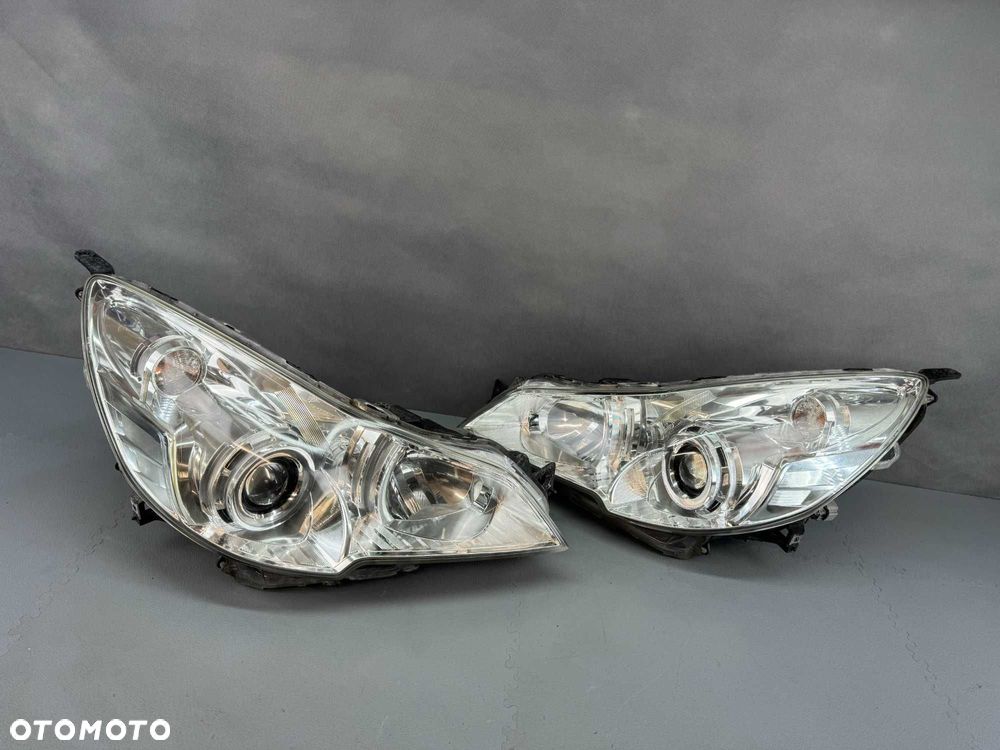 Subaru Legacy V Outback IV Lampy Przód Przednie Xenon Lewa+Prawa EU - 1