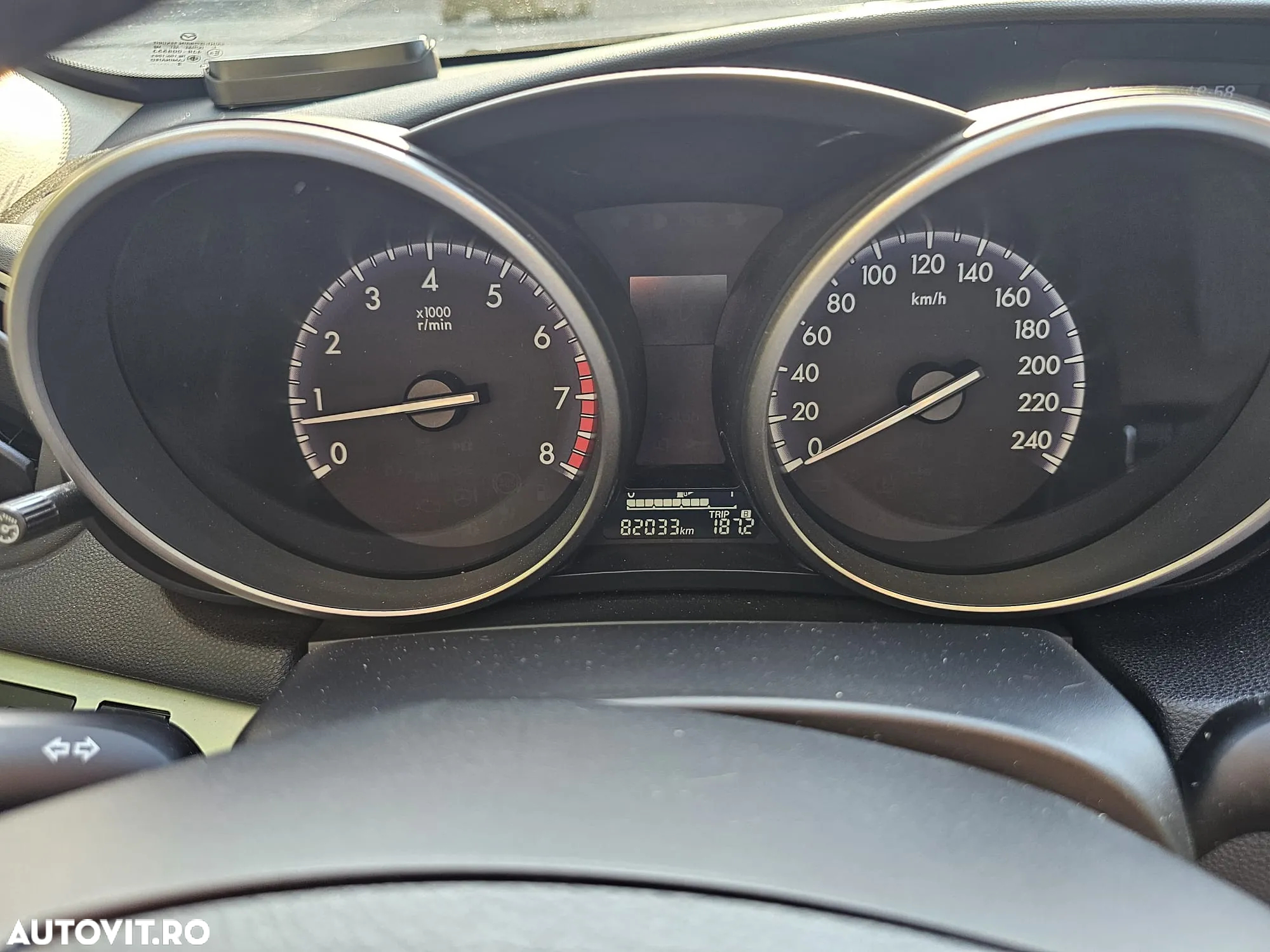 Mazda 3 1.6i TX - 9