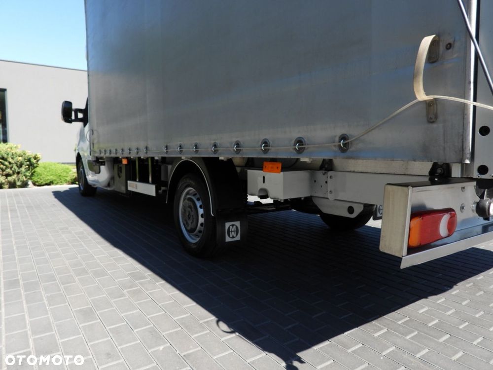 Renault MASTER  PLANDEKA 10 PALET WEBASTO TEMPOMAT LEDY PNEUMATYKA KLIMATYZACJA  165KM - 17