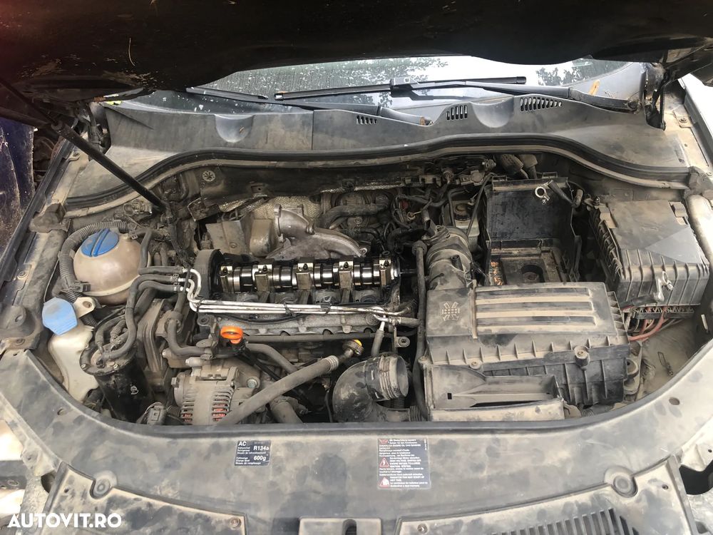 Dezmembrez VW Volkswagen Passat B6 break negru trapa - 10