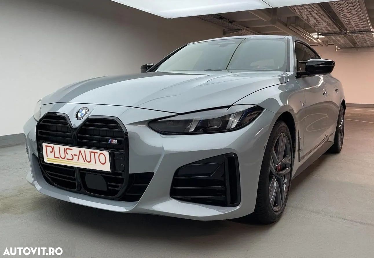 BMW M4 M440i xDrive AT MHEV - 1