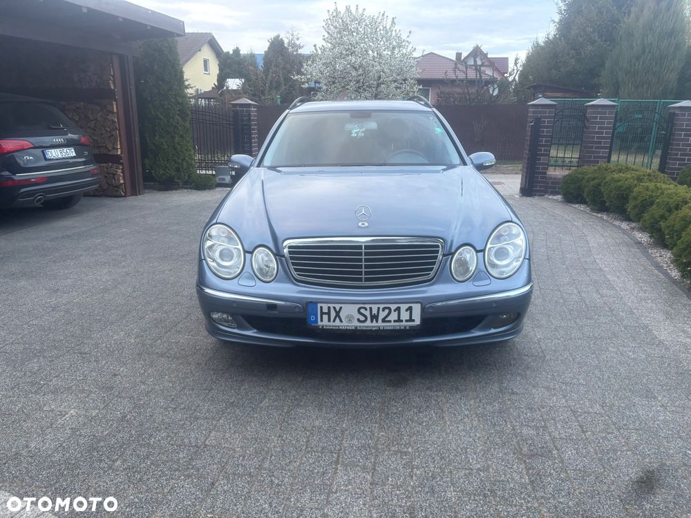 Mercedes-Benz Klasa E 220 CDI T Avantgarde - 2