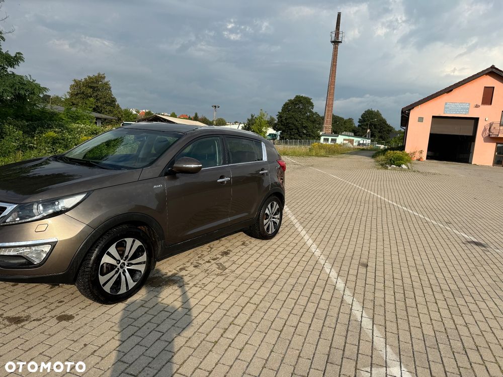 Kia Sportage 2.0 CRDI 4WD Spirit - 2