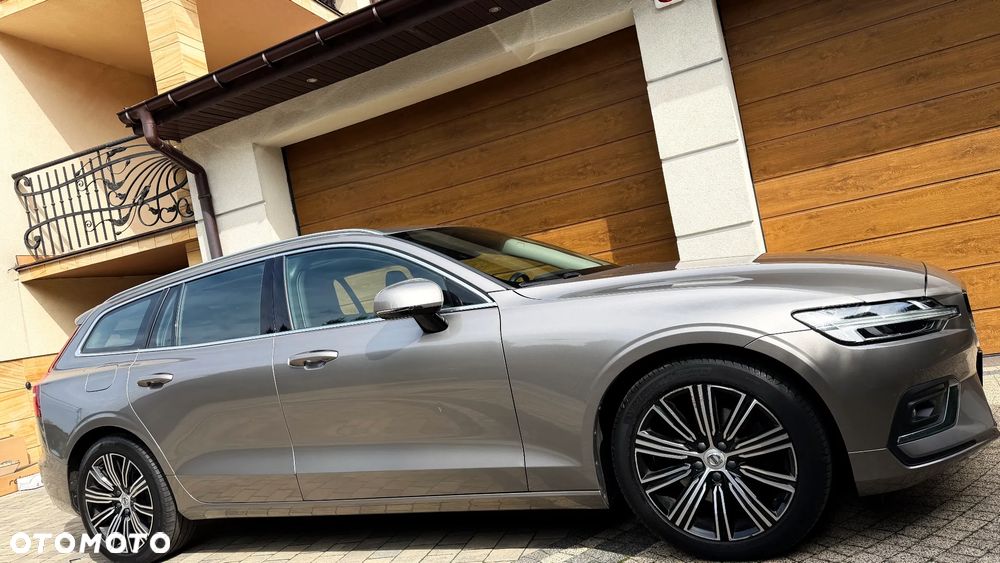 Volvo V60 B3 B DKG Inscription - 10