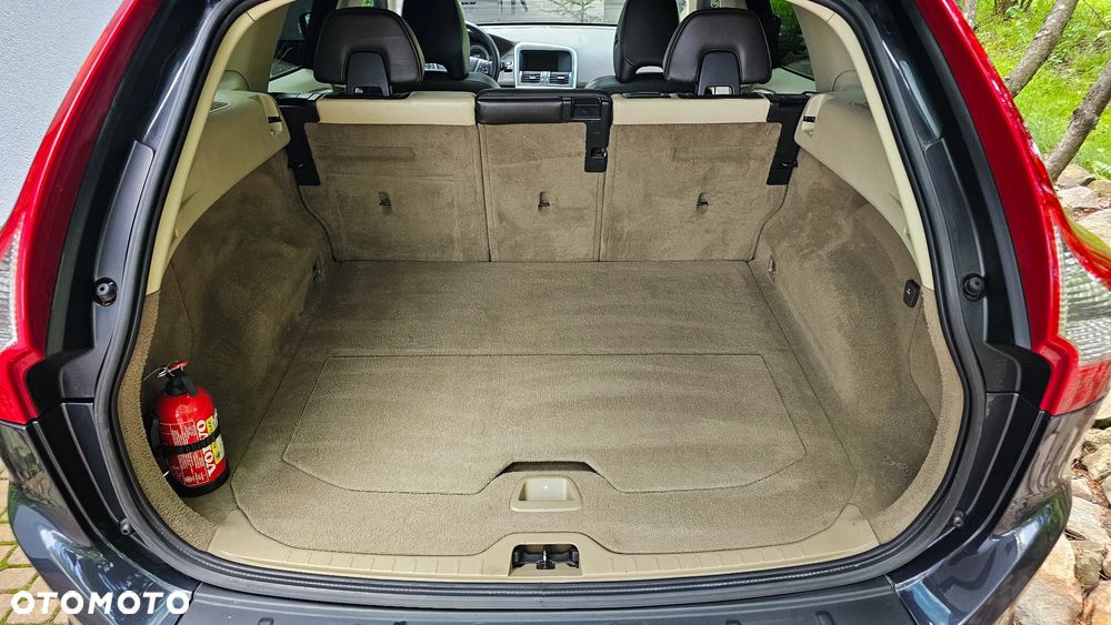 Volvo XC 60 - 38