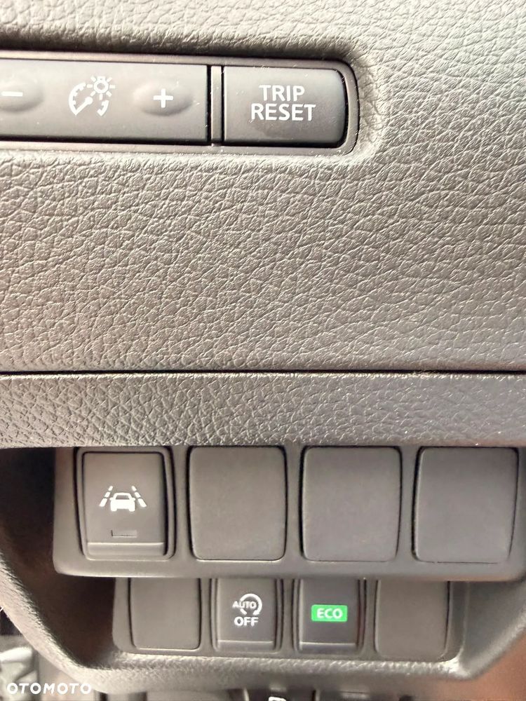 Nissan Qashqai 1.5 dCi Tekna+ DCT - 24