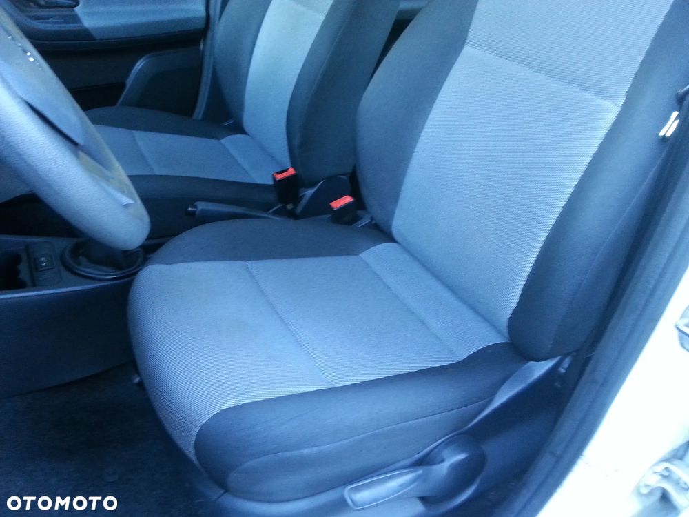 Skoda Fabia 1.2 12V Active - 11