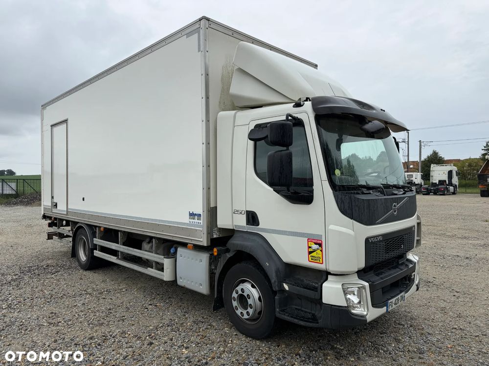 Volvo FL 250 - 6