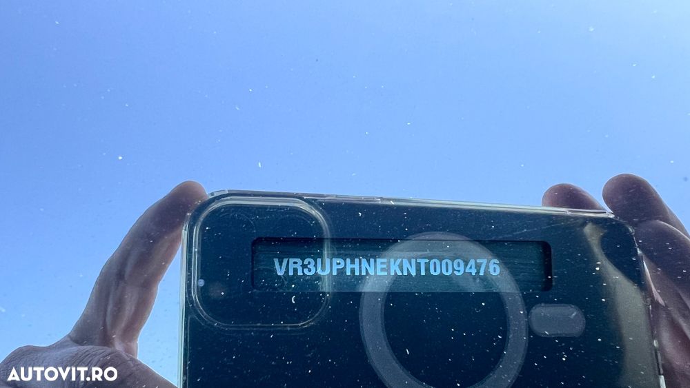 Peugeot 208 1.2 L PureTech STT GT - 5