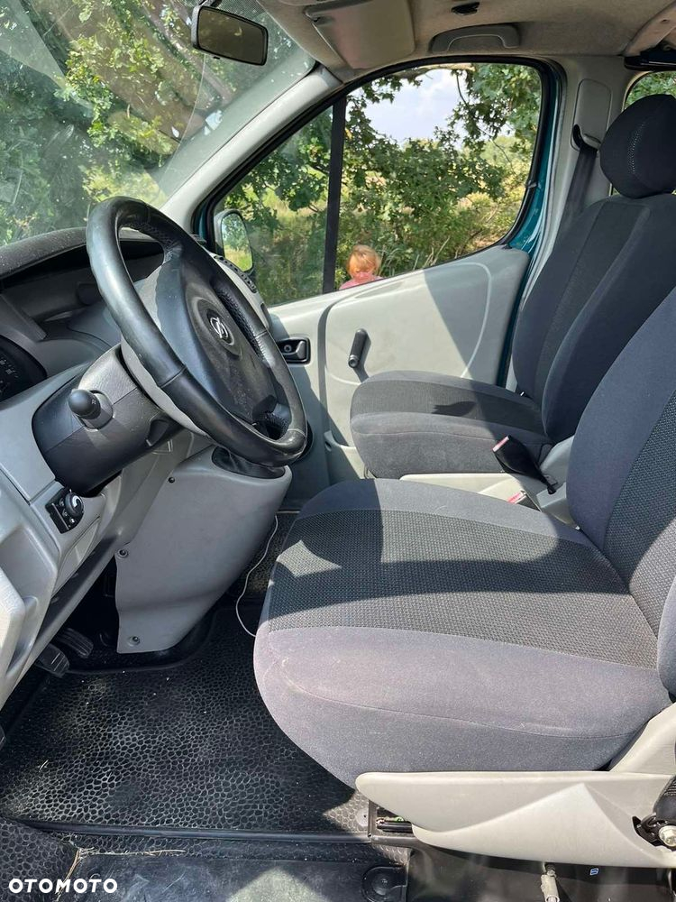 Opel Vivaro - 5