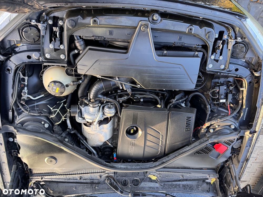 BMW Seria 1 114i Sport Line - 33