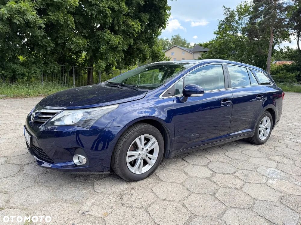 Toyota Avensis 1.8 Sol plus NAVI MS - 5
