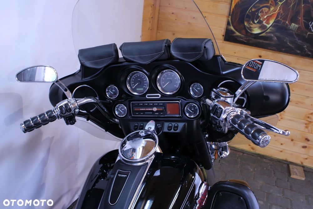 Harley-Davidson FLHTCU Ultra - 12