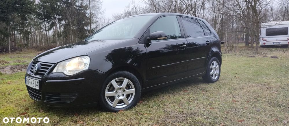 Volkswagen Polo 1.2 Comfortline - 1