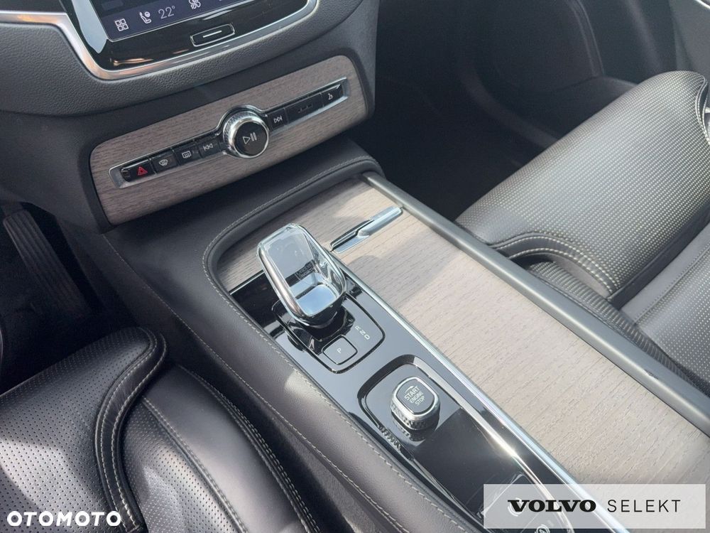 Volvo XC 90 - 16