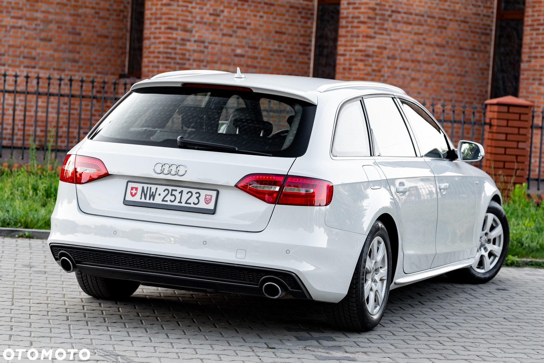 Audi A4 Avant 2.0 TFSI quattro S tronic S line Sportpaket - 18