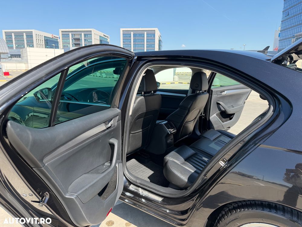 Skoda Superb 1.6 TDI DSG Active - 16