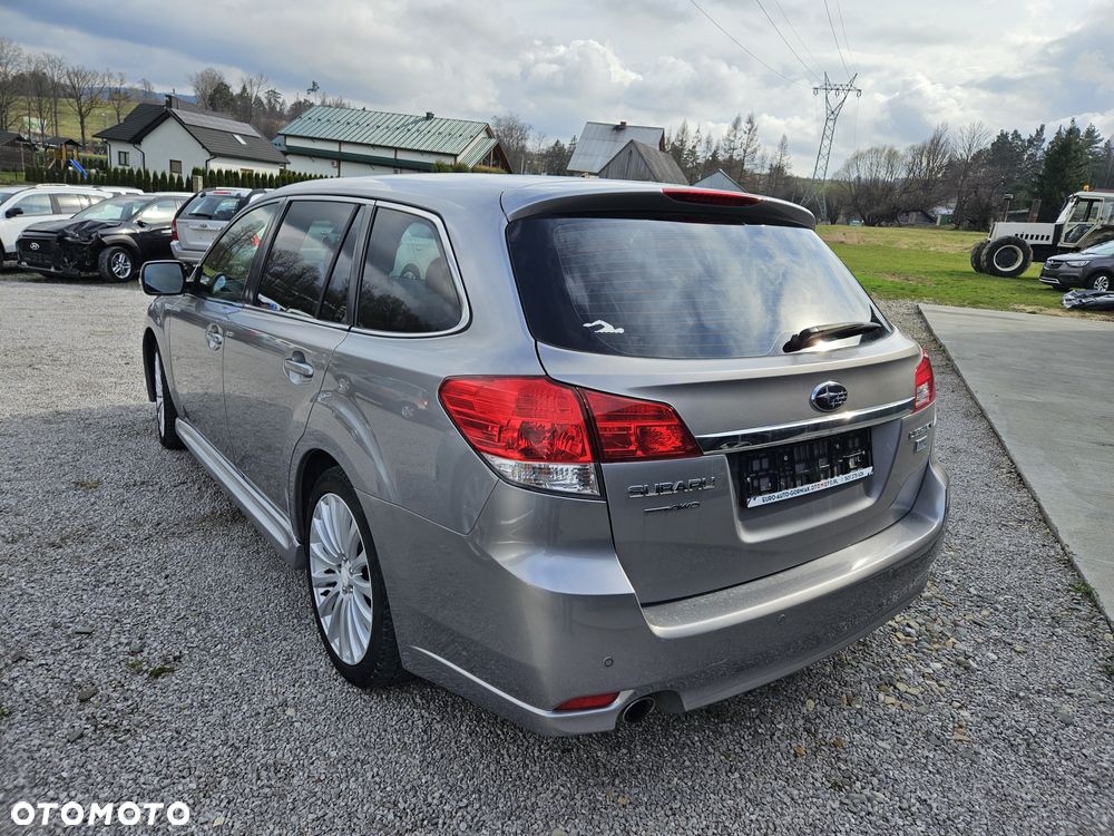 Subaru Legacy Kombi 2.0D Exclusive - 5
