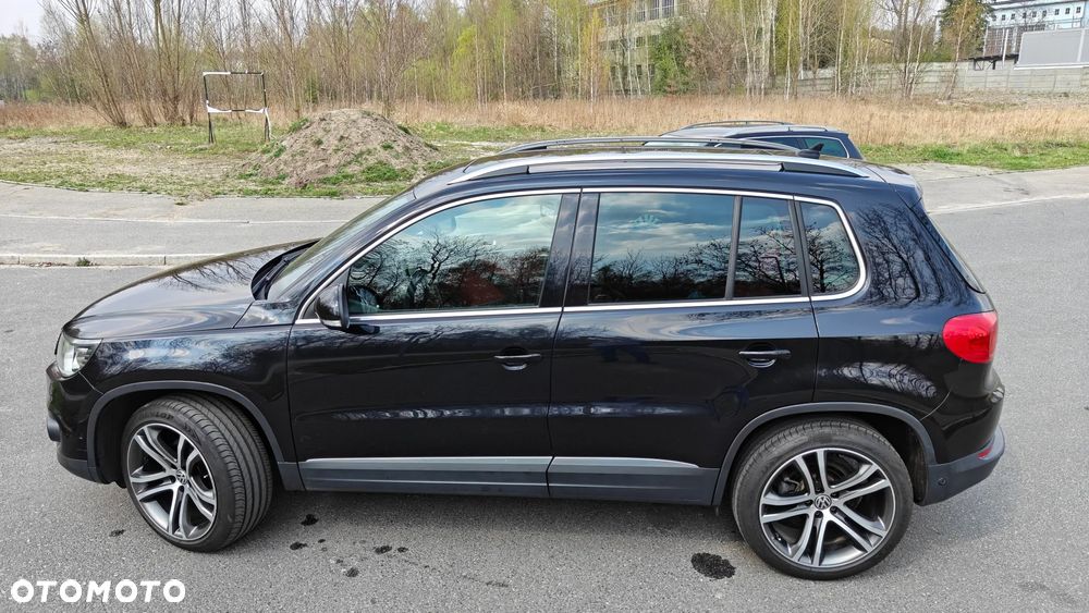 Volkswagen Tiguan 2.0 TDI DPF 4Motion BlueMotion Technology DSG Exclusive - 11