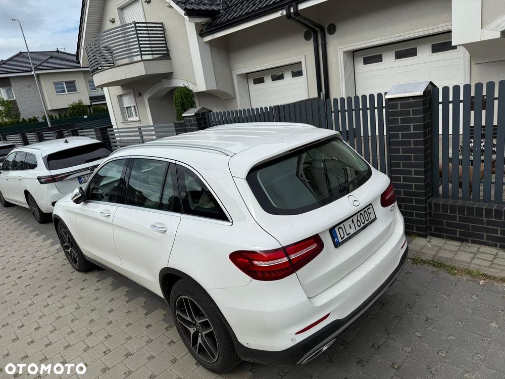 Mercedes-Benz GLC - 3