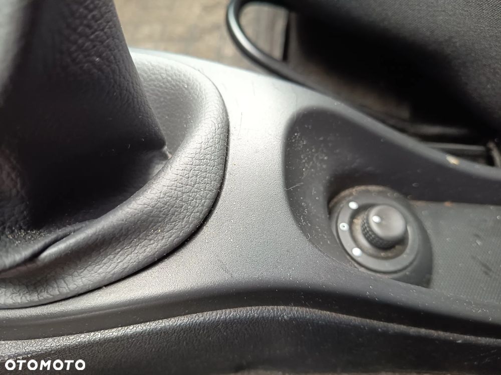 Dacia Duster 1.5 dCi Laureate - 17