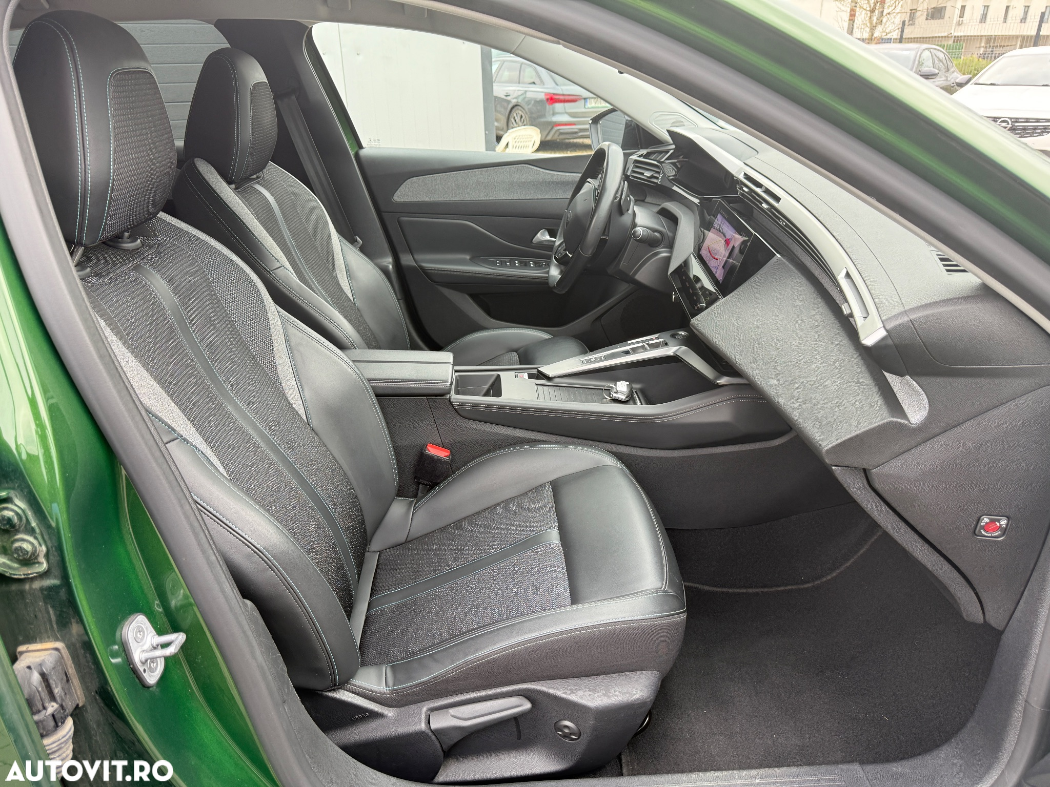 Peugeot 308 1.2L PureTech S&S EAT8 Allure Pack - 6