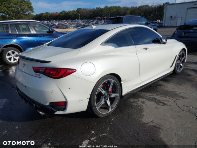 Infiniti Q60 Q60S 3.0t AWD Sport Tech - 4