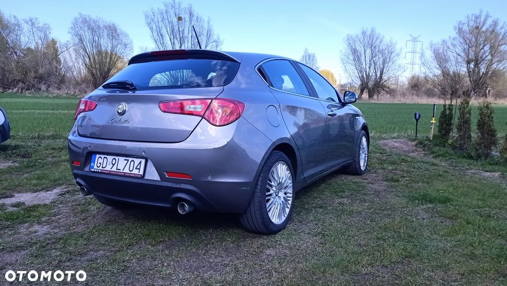 Alfa Romeo Giulietta 2.0 JTDM Exclusive TCT EU6 - 1