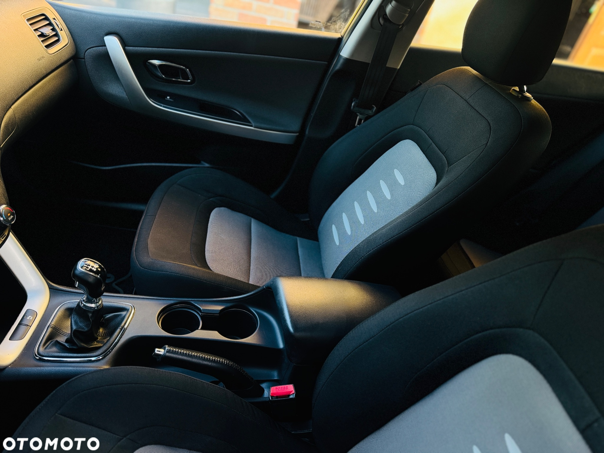 Kia Ceed 1.6 GDI ISG SW Platinum Edition - 15