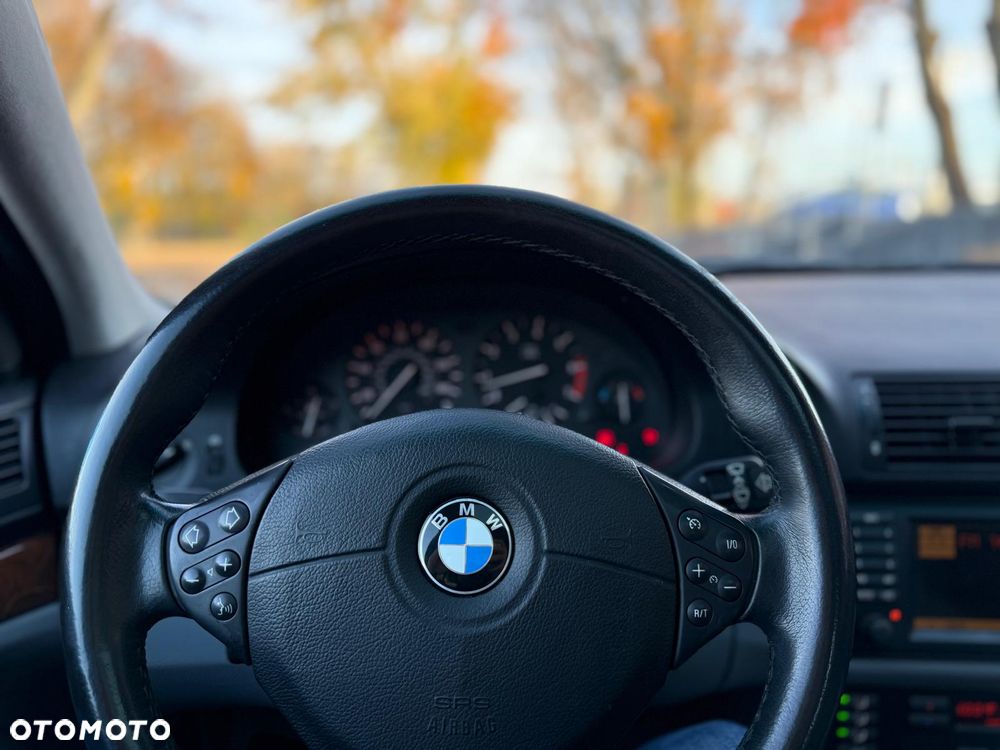 BMW Seria 5 - 19