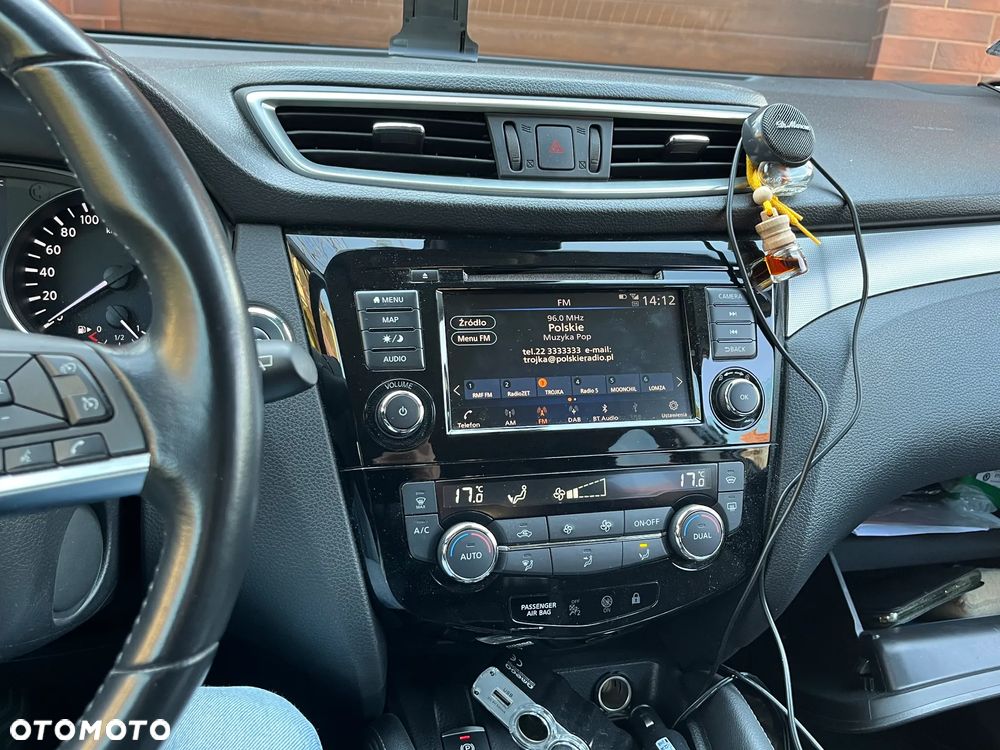 Nissan Qashqai 1.3 DIG-T N-Connecta - 4