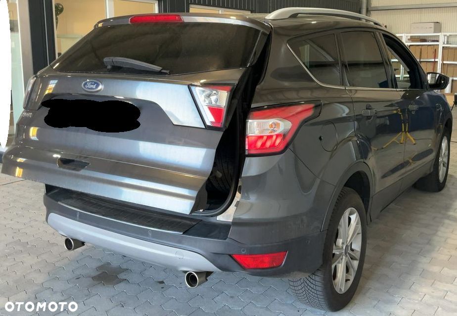 Ford Kuga 2.0 TDCi 4x4 Titanium - 5