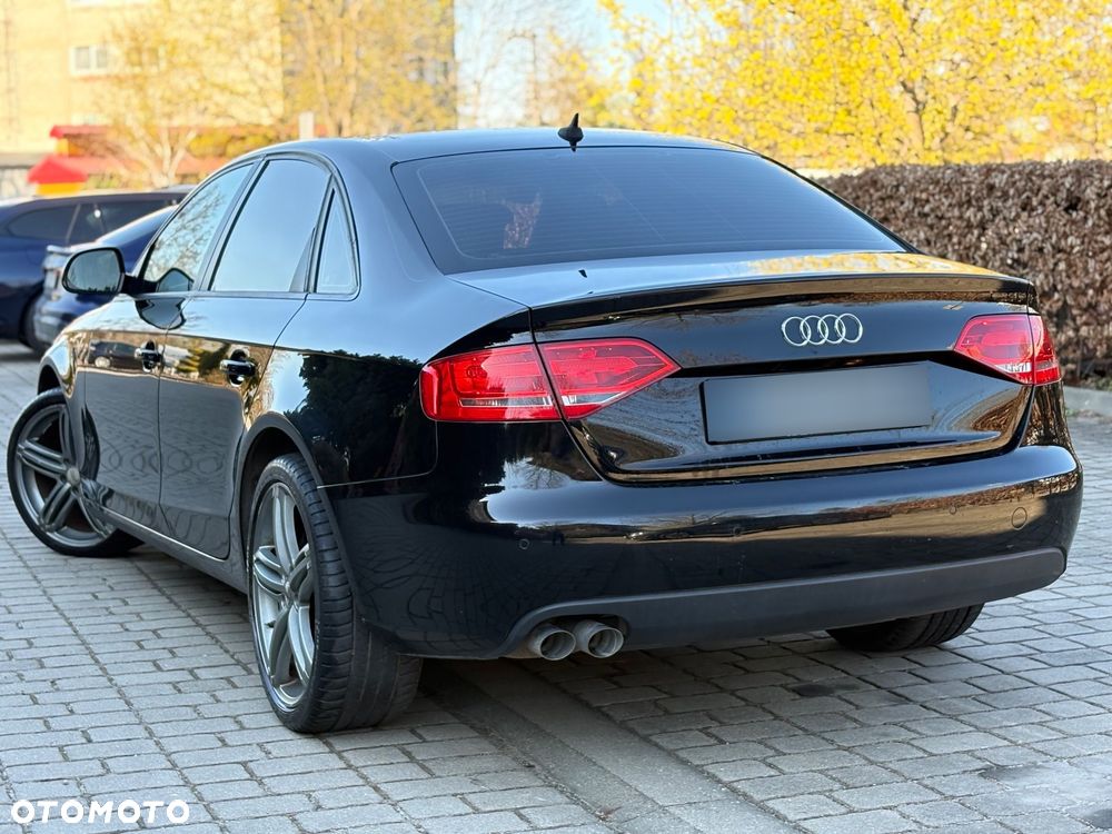 Audi A4 Limousine 2.0 TDI - 9