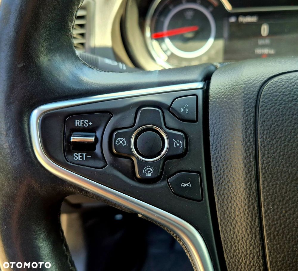 Opel Insignia CT 2.0 CDTI S&S - 25