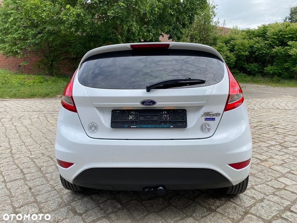 Ford Fiesta 1.25 Titanium - 10