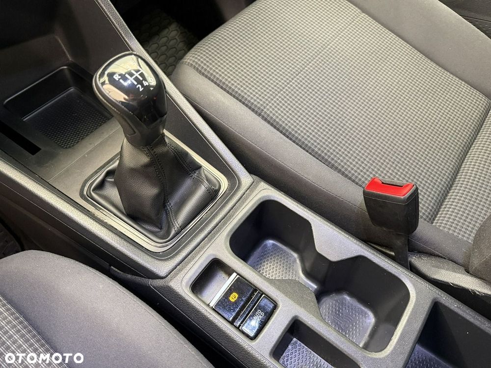 Volkswagen Caddy - 19
