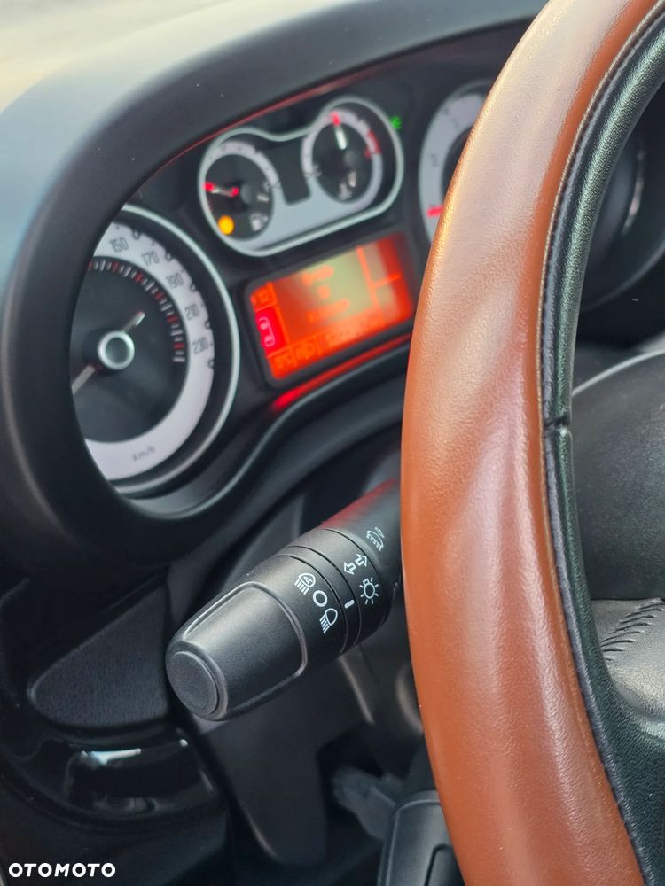 Fiat 500L Cross 1.4 16V T-Jet - 12