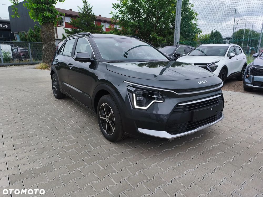 Kia Niro 1.6 GDI Hybrid M - 3