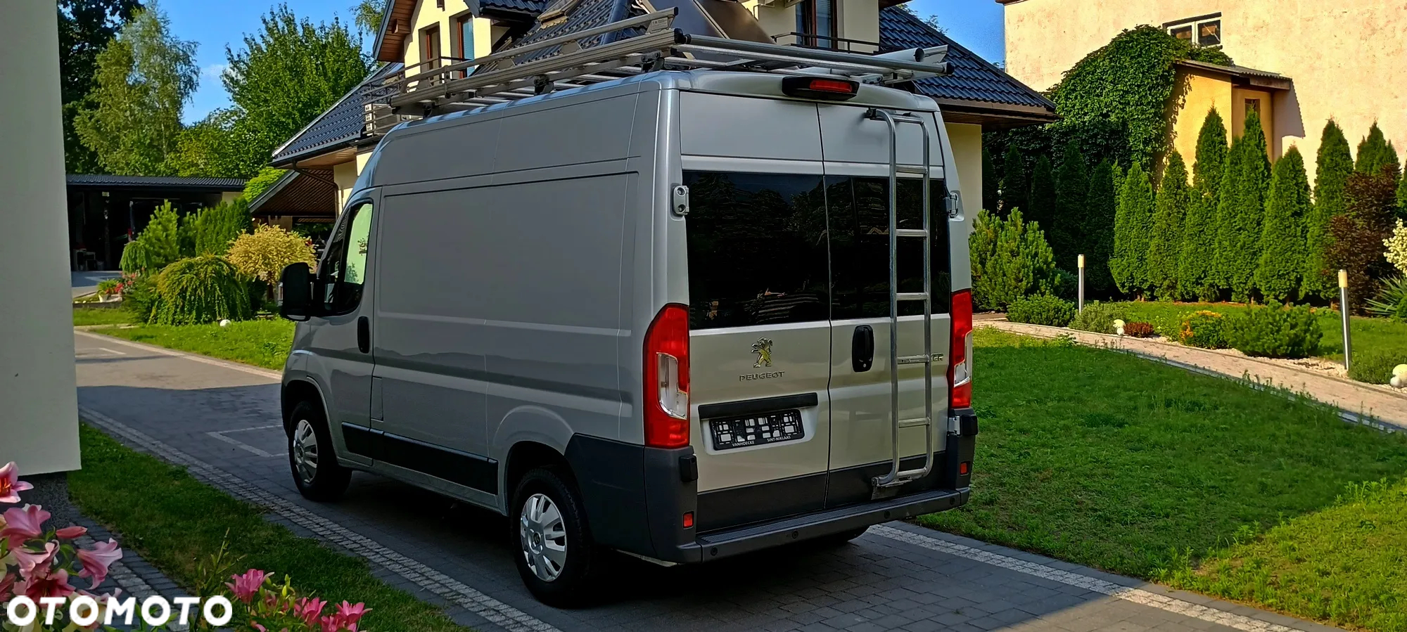 Nissan NV400 - 5