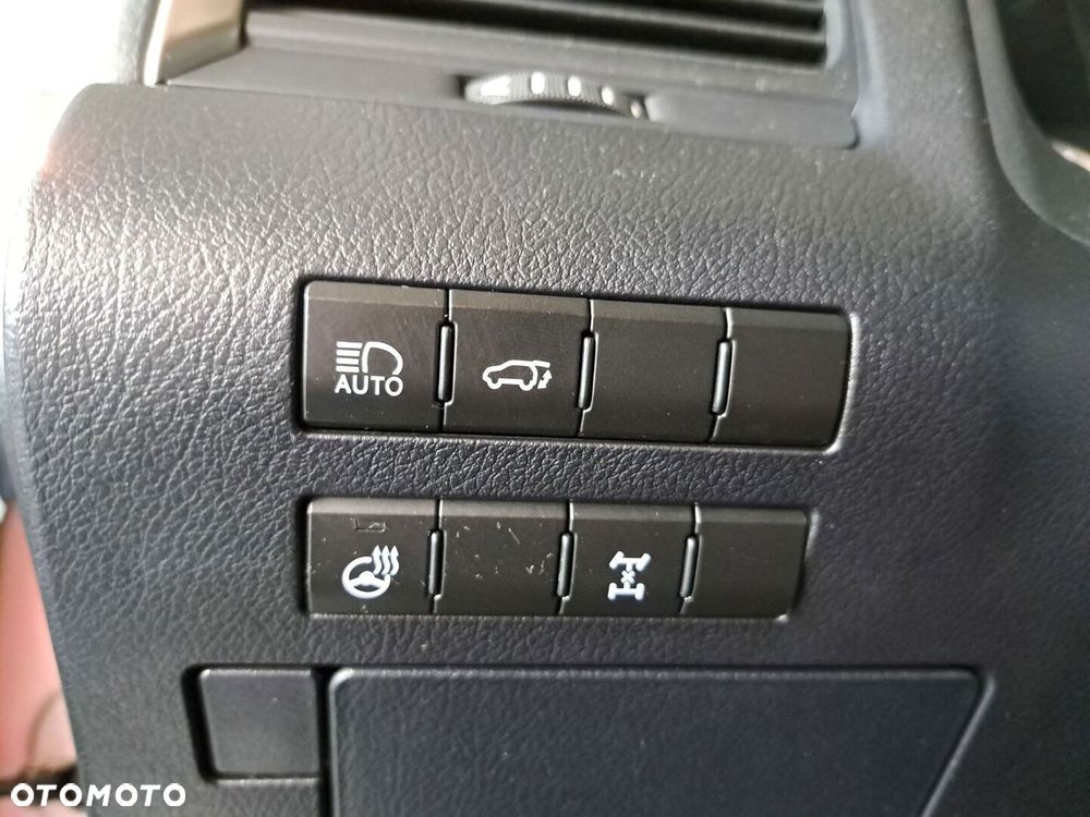 Lexus RX 300 Business Edition + - 31