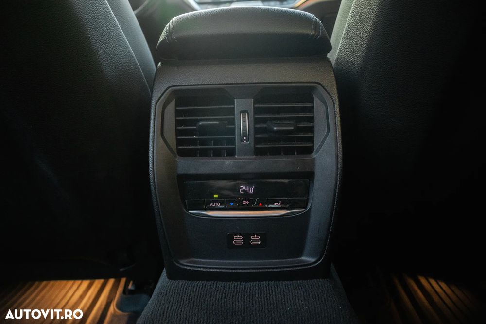 BMW Seria 3 330d xDrive AT MHEV - 26