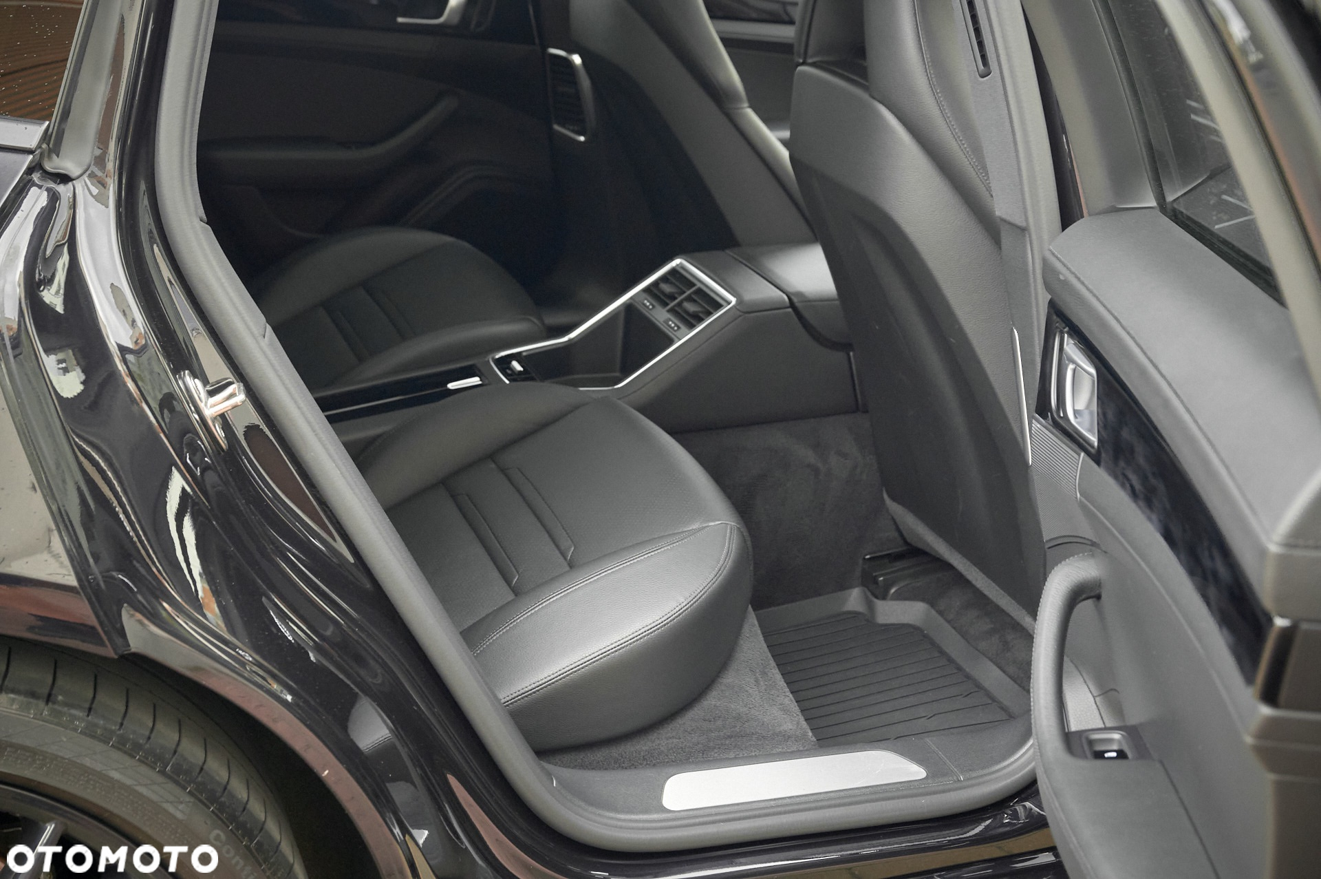 Porsche Panamera 4S Diesel Sport Turismo - 23