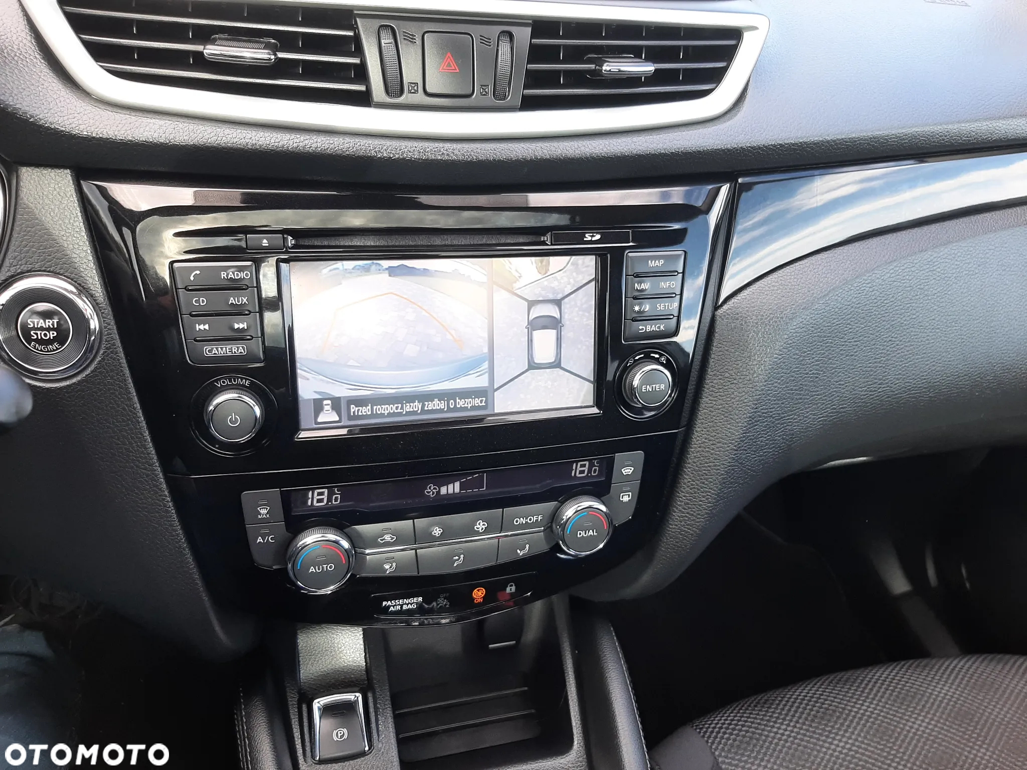Nissan Qashqai 1.2 DIG-T Tekna Xtronic - 8